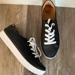 Reef Black Leather Low-Top Sneakers with White Laces